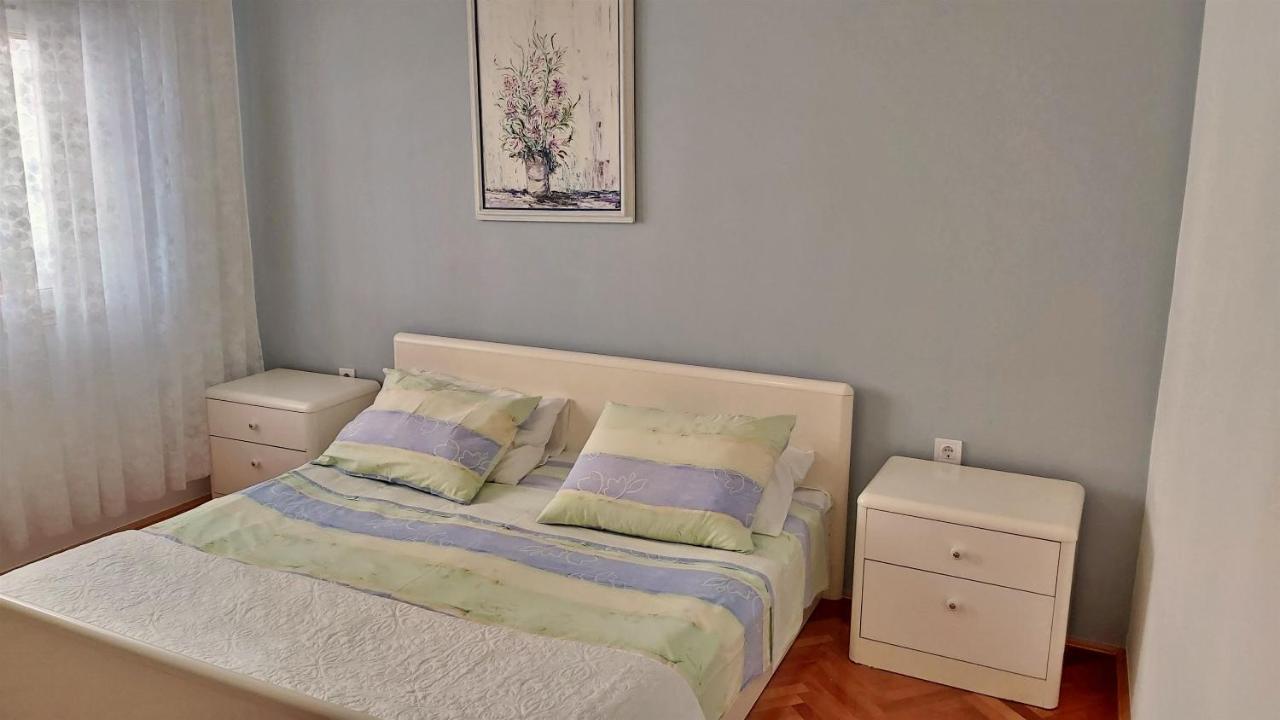 Apartment Cedo Omiš Eksteriør bilde