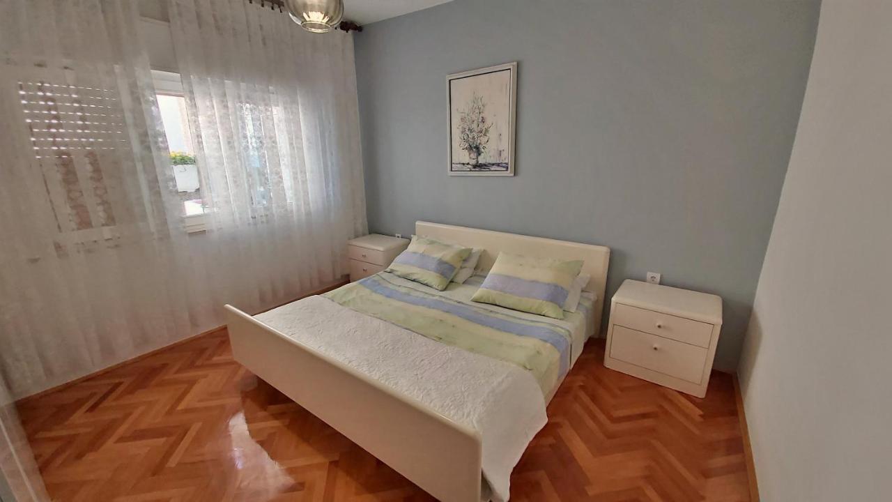 Apartment Cedo Omiš Eksteriør bilde