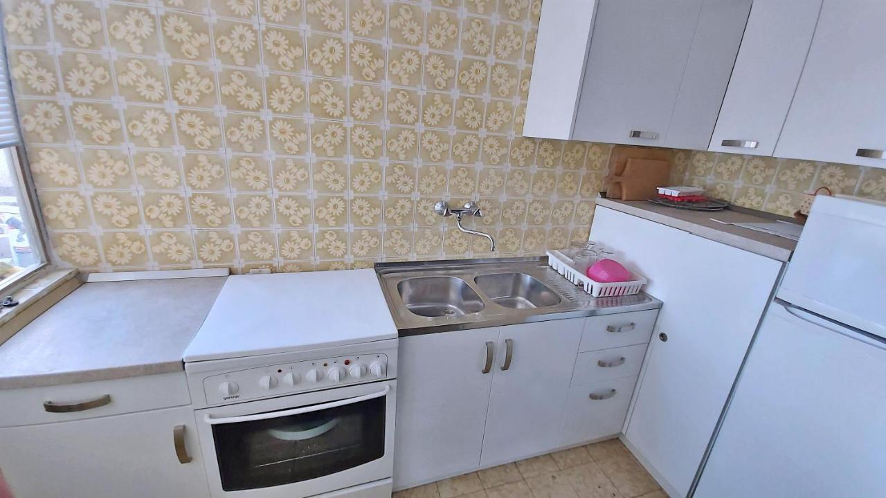 Apartment Cedo Omiš Eksteriør bilde