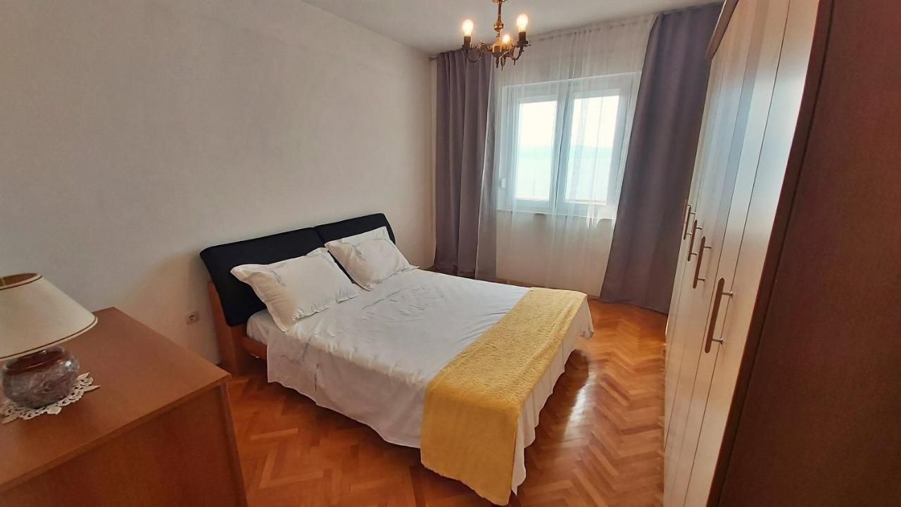 Apartment Cedo Omiš Eksteriør bilde