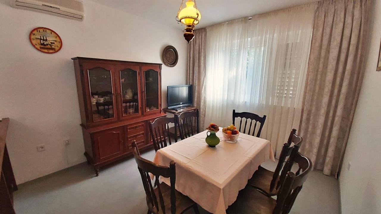 Apartment Cedo Omiš Eksteriør bilde