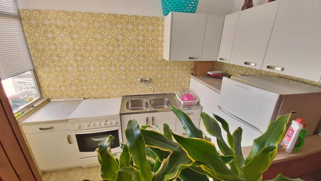 Apartment Cedo Omiš Eksteriør bilde
